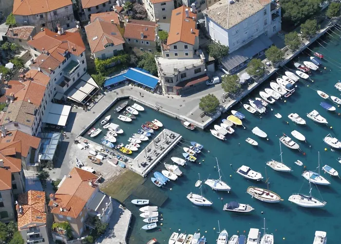 In With Sea View, Terrace, Air Conditioning, Wifi Apartamento Ika