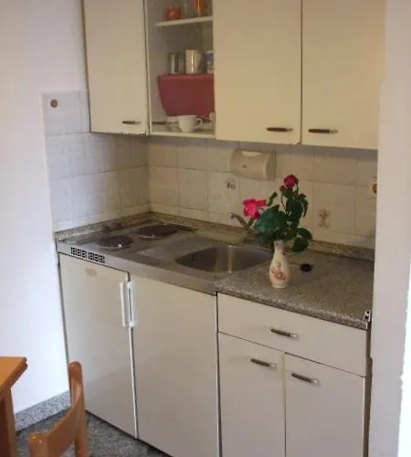 In With Sea View, Terrace, Air Conditioning, Wifi Ika