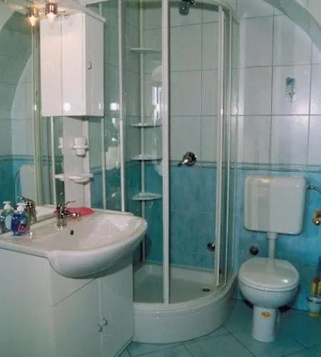 Apartman In With Sea View, Terrace, Air Conditioning, Wifi Ika